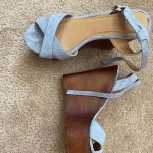 Size 8 blue wedge